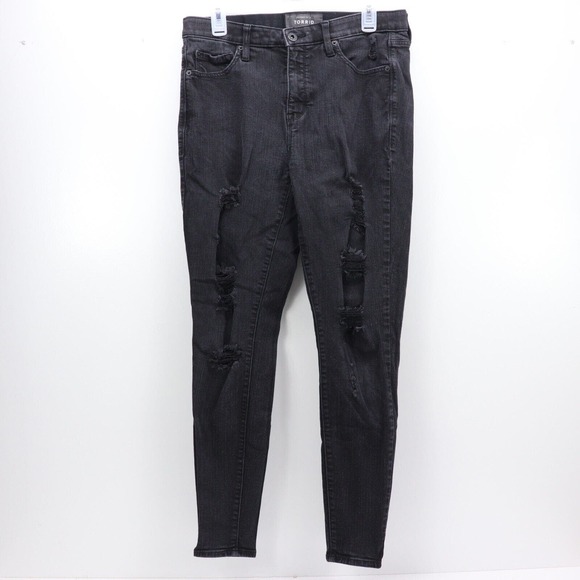 Torrid Sky High Skinny Jeans Woman's Size 12T 32x28 - Picture 1 of 10